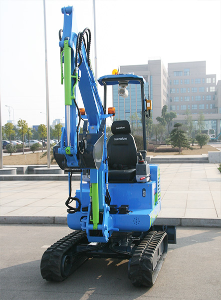 图说怪手环台净滩活动,智绘山河智能环保节能