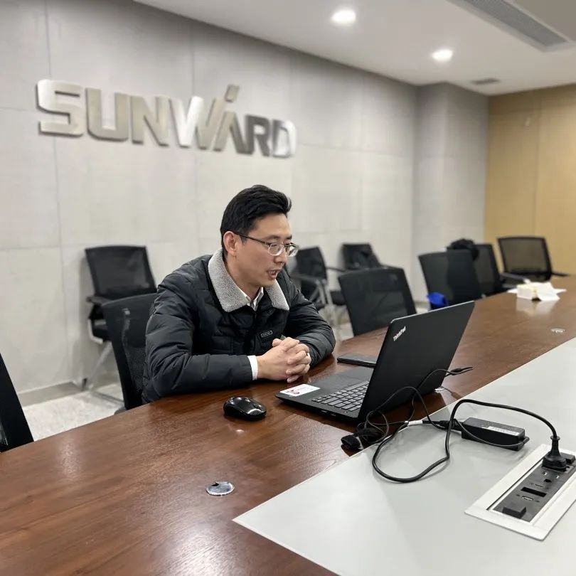 一金一铜二优秀!山河智能斩获“华辰杯”多个大奖